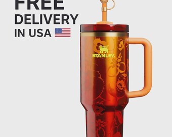 Vaso térmico Stanley 1913 x KAROL G de 40 oz con sistema de enfriamiento y flujo de agua