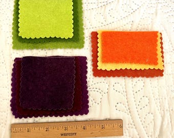 Páginas de agujas de lana con borde festoneado El precio incluye el envío