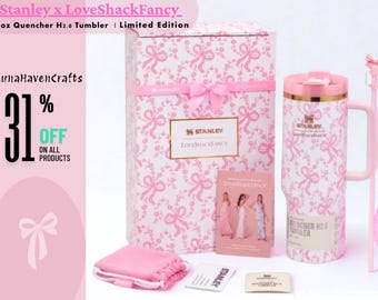 Stanley x LoveShackFancy 40oz Quencher H2.0 Tumbler, Pink Bow Floral Gift Set
