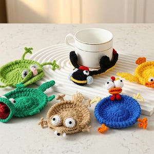 Handmade Crochet Animal Coaster, Personalized Funny Mug Rug, Goose Frog Duck Penguin Lizard Squirrel Crochet Coaster for Her,Cute Desk Decor
