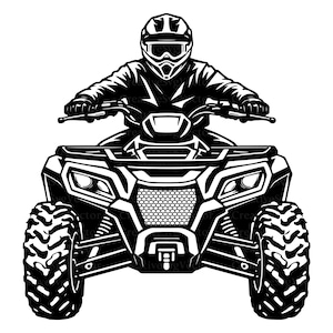 Op de afbeelding: Een zwart-witte grafische illustratie van een rijder met helm en bril op een quad. Het terreinvoertuig is voorzien van een voorgrille met honingraatpatroon, grote banden met grof profiel en duidelijk zichtbare veringcomponenten.
