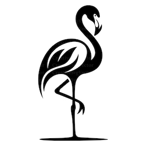 Op de afbeelding: Een zwarte silhouet-afbeelding van een flamingo die op één poot staat. Het ontwerp bevat gestileerde rondingen die het lichaam, de lange nek en de snavel van de vogel vormen, met een watermerktekst CreativeSvgVector over de afbeelding.