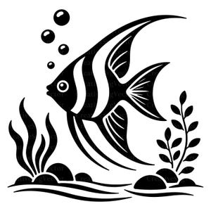 Peut inclure: Une illustration graphique en noir et blanc représentant un poisson-ange nageant parmi des plantes aquatiques et des rochers. Le motif présente un corps de poisson rayé, des nageoires allongées et quatre bulles circulaires.