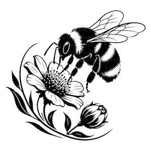 Puede incluir: Una ilustración gráfica en blanco y negro de un abejorro peludo sobrevolando una flor en floración. La abeja tiene alas detalladas y marcas a rayas, mientras que la flor presenta múltiples pétalos, un centro y un pequeño capullo cerrado.
