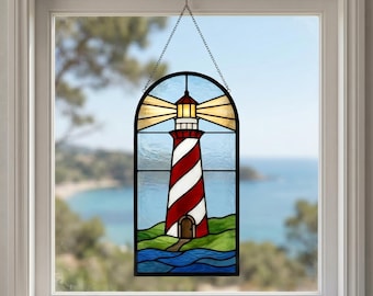Motivo a vetrata con faro, acchiappasole costiero SVG PDF PNG, design nautico per finestre