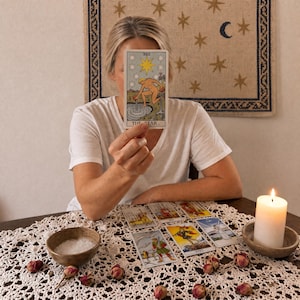 Czytanie Tarota na kolejne 3 miesiące, przyszłość i ścieżka życia, psychiczne wskazówki na kolejne 3 miesiące, dostawa w tym samym czasie zdjęcie 2