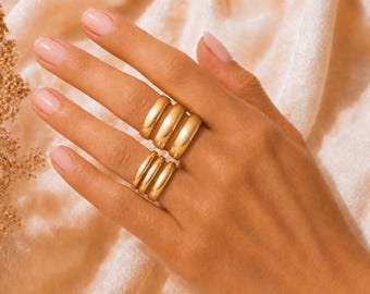 14K Round Polished Yellow Gold Wedding Band, 2mm to 7mm Plain Gold Ring, Round Band, Width Choice