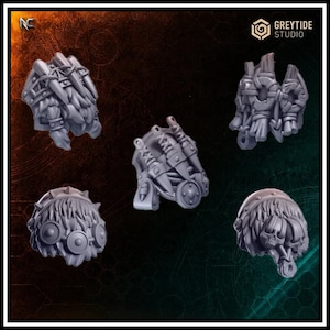 Op de afbeelding: Vijf grijze hars miniatuur schouderstukken met verschillende ontwerpen, waaronder vachttexturen, vastgemaakte dolken, ronde noppen en een schedelmotief, getoond tegen een donkere achtergrond met Greytide Studio branding.