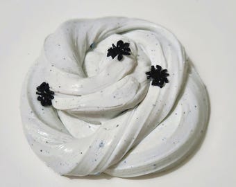 Cookies and Cobwebs Spooky Spider Slime | Cookies & Cream Scented | Thick Glossy | 8 oz |