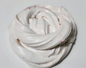 Slime casero de tarta de queso con fresas / Slime de mantequilla con cobertura de gelatina / 227 g / Postre