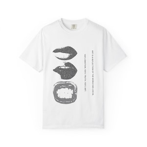 Mid Weight - Calm8Collective Art Lips Tee | Heavy Minimal Graphic Shirt UK PROVIDER
