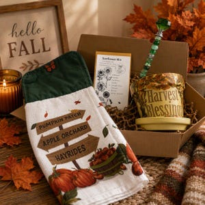 Set regalo autunnale "Benedizioni del raccolto" per l'ospite / Regalo per il Ringraziamento / Strofinaccio da cucina con motivo a zucche / Regalo di inaugurazione della casa in autunno / Decorazioni autunnali