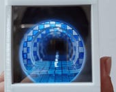 Backrooms Poolcore Diorama Light Box, Blue Mosaic Tile Corridor Liminal Space Cube Infinity Desk Lamp, Unique Horror Gift for Gamer Geek
