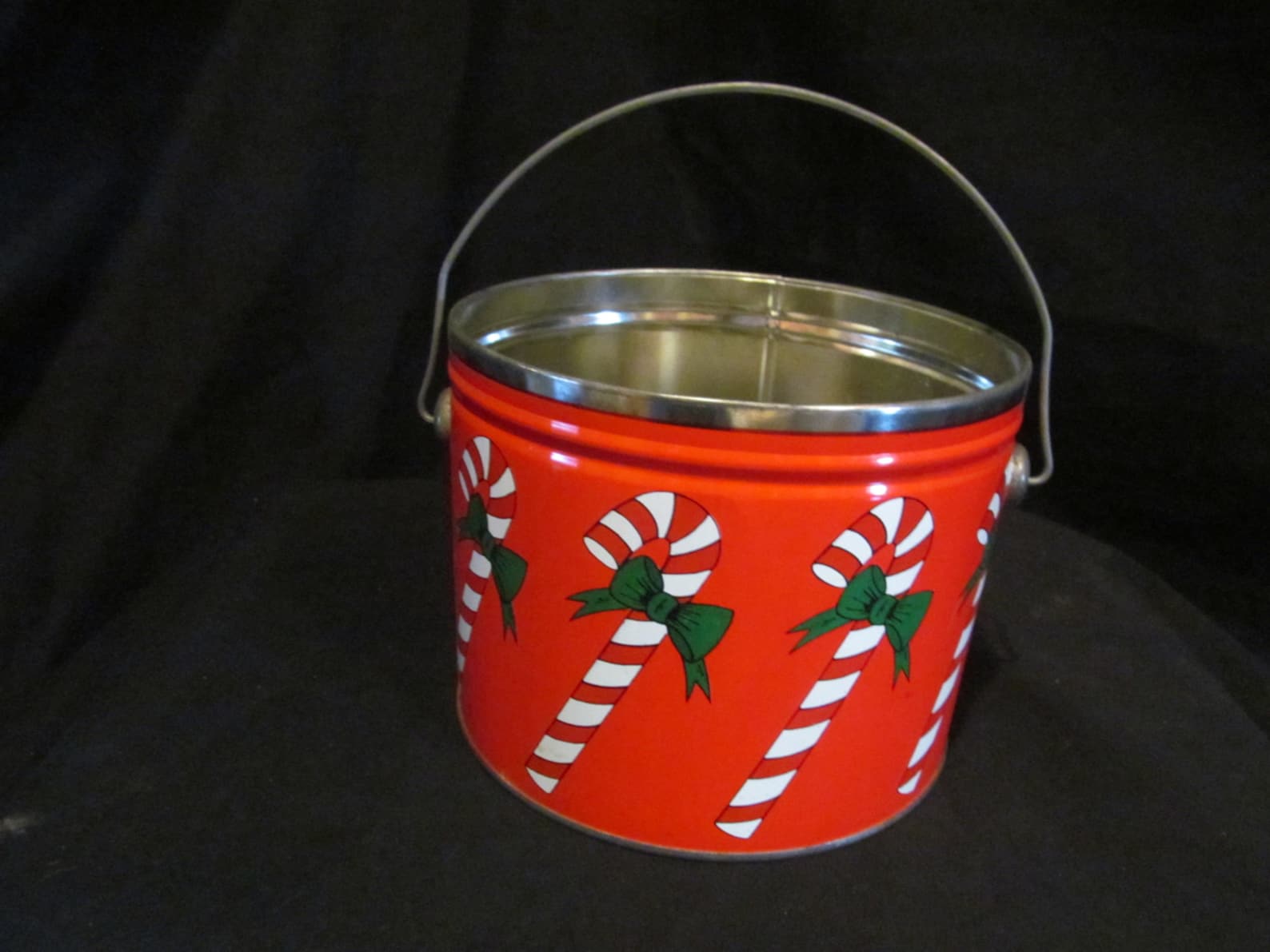 Vintage Christmas tin Pail Bucket Etsy
