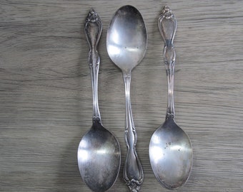 Vintage 1949 Old South II Silver Plate Soup Spoon - W.M.A Rogers Oneida