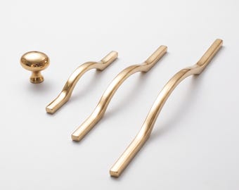 Curved Brass Cabinet Pulls, Modern Arch Drawer Handles, Low Profile Kitchen Hardware, Dresser Knobs