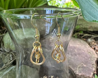 011 Gold und neutrale Glastropfen Ohrringe