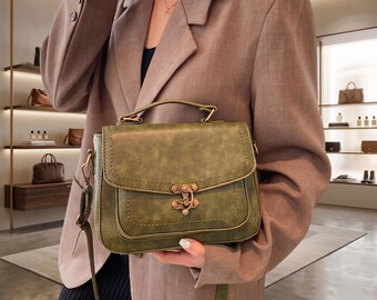レトロレザークロスボディバッグ、ヴィンテージレザーショルダーバッグ、女性用普段使いの財布、彼女へのクラシックハンドバッグギフト