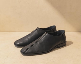 Men's Handmade Genuine Leather Black Zip-Front Squared Toe Minimalist Shoes