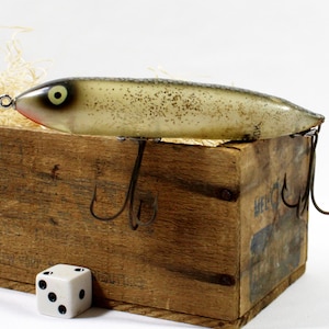 1940's Fishing Lures - Etsy 1940's Fishing Lures - Etsy