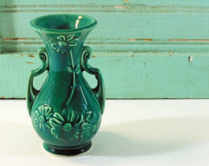 Vintage Green Pottery Daisy Vase Made in USA Etsy