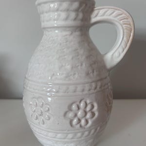 Jarrón blanco vintage Bay Keramik Folligno 661-17 de Alemania Occidental