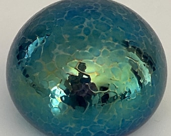 Presse-papiers en verre lustré irisé de l'île de Wight – 5 x 3 cm