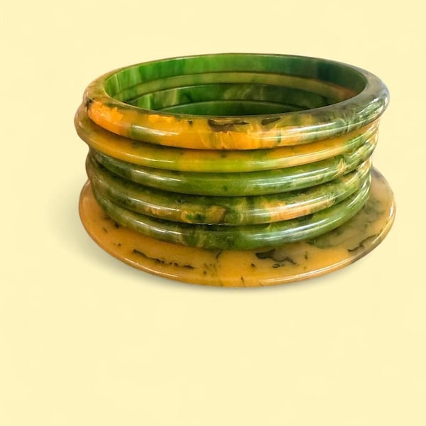 Bakelite Spacer Bangle Stack 6 Piece Creamed Spinach Marbled 1930’s - 1940’s