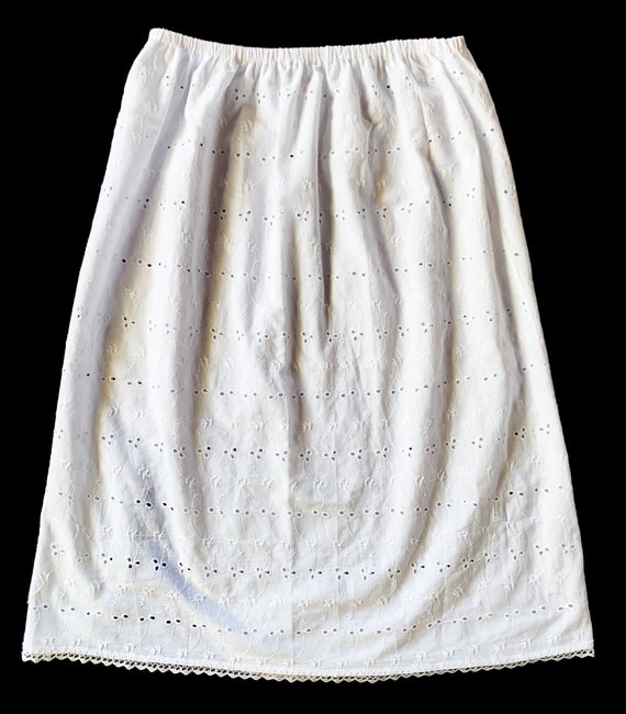 1960s White Cotton Eyelet Half Slip or Skirt Gem