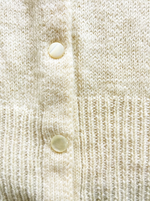 Vintage 1950s Ecru Wool Hand Knit Cardigan - image 6