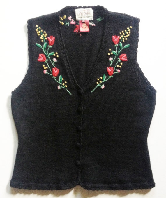 floral sweater vest