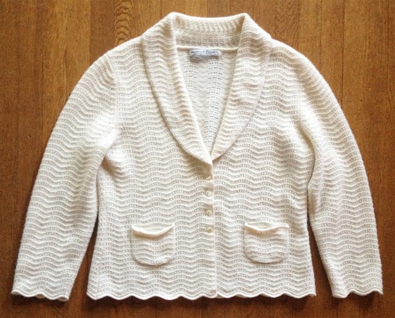 Vintage Ivory Pointelle Shawl Collar Cashmere Card
