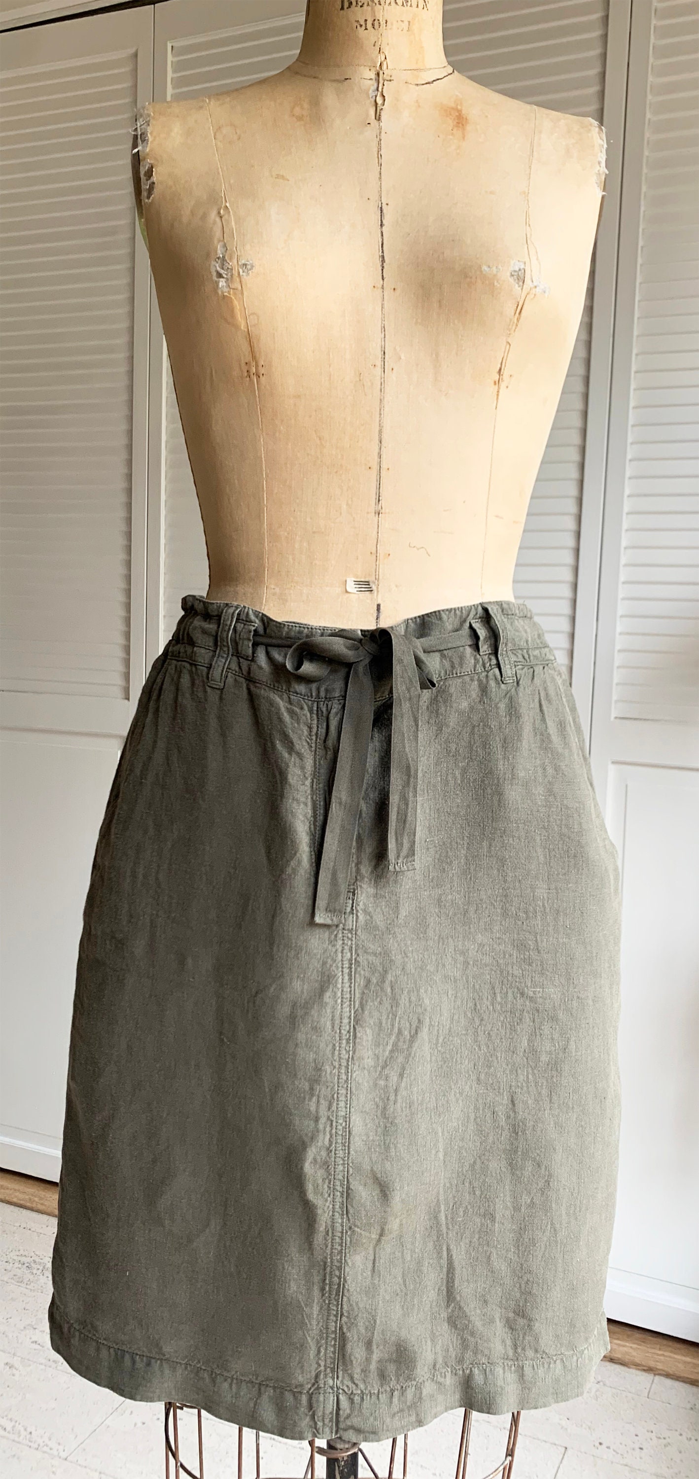 Flynn Skirt in Olive