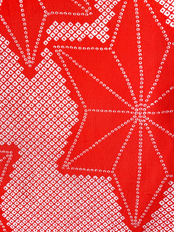 1950s Red and White Shibori Leaf Print Kimono Lon… - image 6
