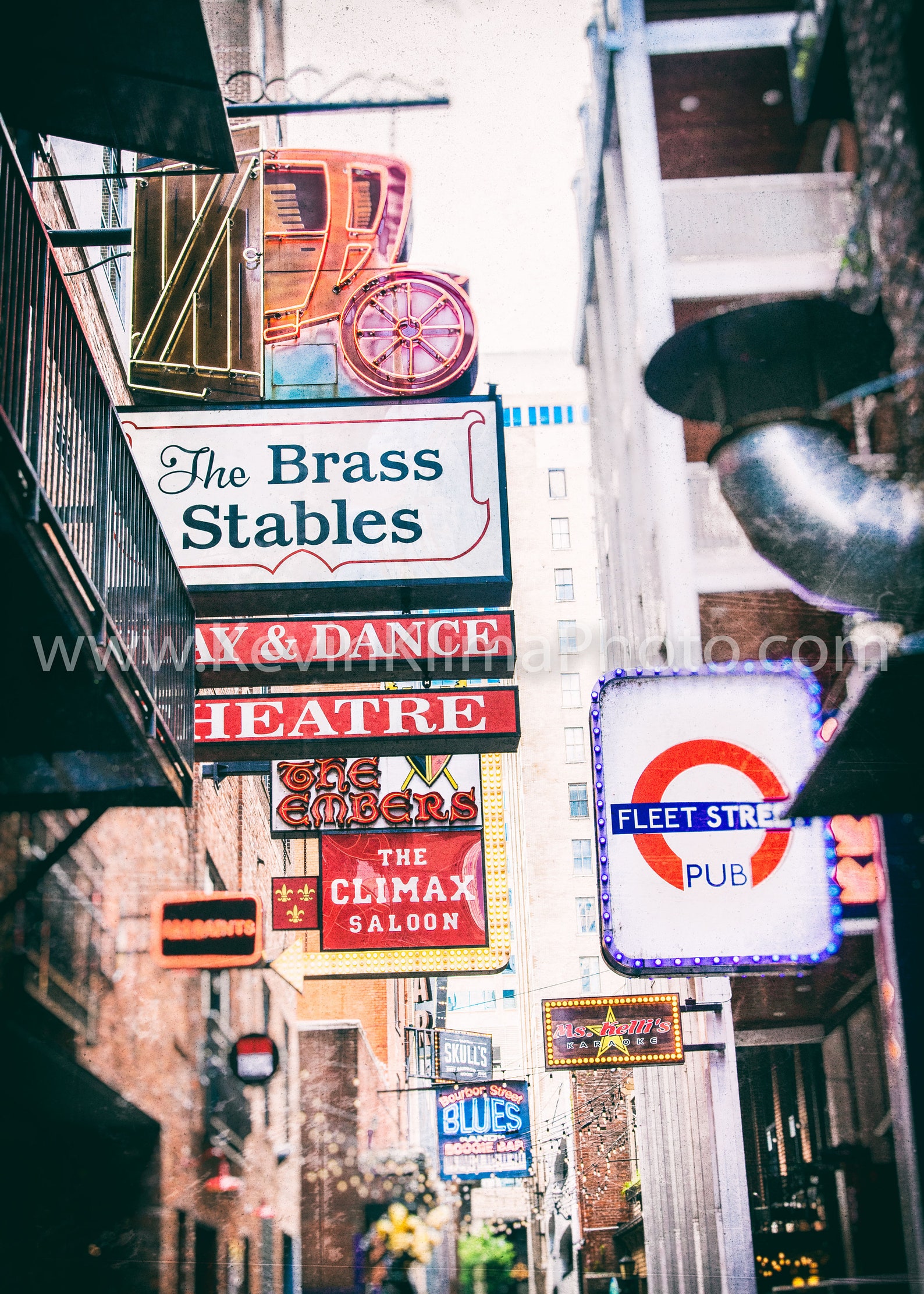 PRINTERS ALLEY BARS Nashville Bar Neon Sign Photography Etsy UK