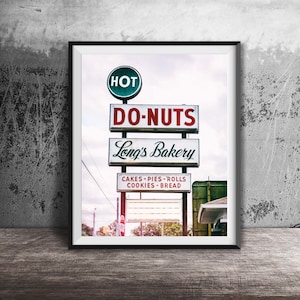 Long&#39;s Bakery HOT DONUTS - DOUGHNUTS - Donut Sign Photography - Kitchen Art - Breakfast Photo - Retro Bakery Decor