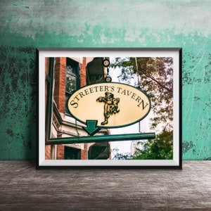 Streeters Tavern, Chicago Wall Art - Chicago Bar Sign - Unframed Photography Print - Gold Coast, Streeterville, Chicago