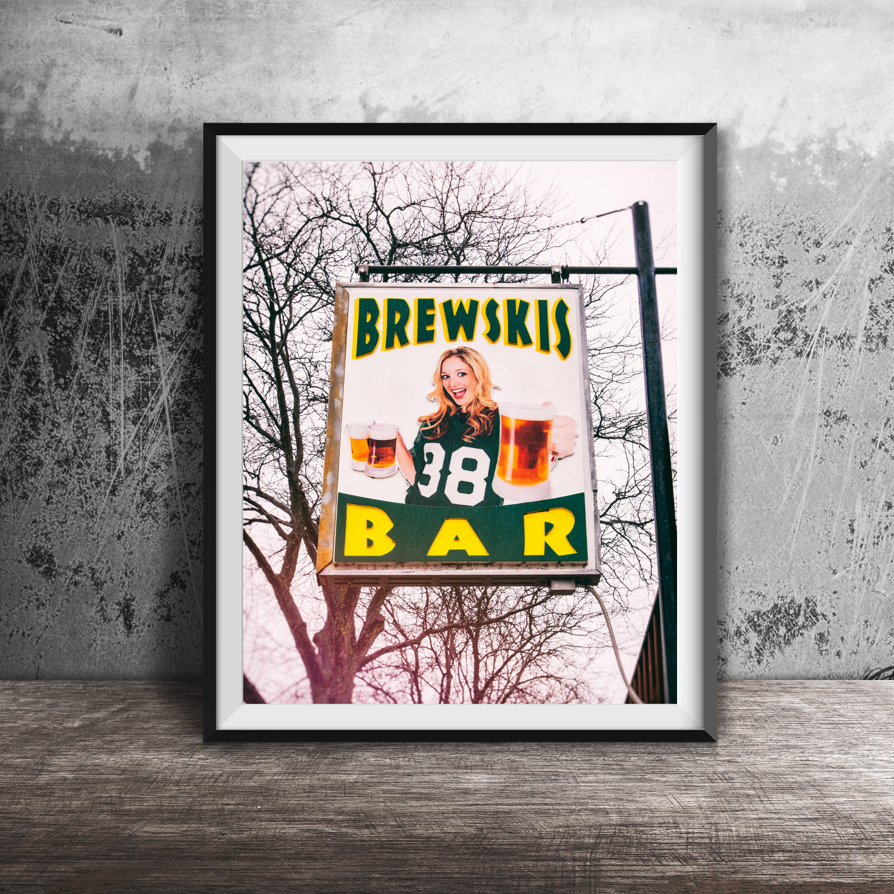 BREWSKI'S Green Bay Packers Bar Bar Lambeau Field Sign -   Denmark