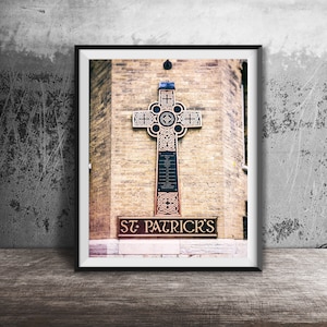 ST. PATRICK&#39;S CHURCH - Chicago Photography Print - Unframed Wall Art - Downtown Chicago Sign