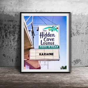 HIDDEN COVE LOUNGE, Chicago Photography Print - ingelijste, kant-en-klare kunst aan de muur - Lincoln Square, Chicago Karaoke Bar