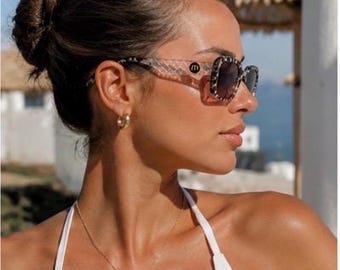 Oversized Sunglasses Women | Trendy Fashion Sunglasses | UV Protection Shades | Summer Beach Sunglasses | Luxury Style Eyewear