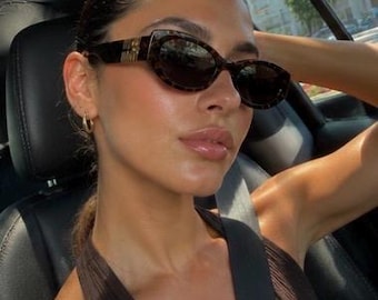 Stylish Tortoiseshell Sunglasses Women – Chic UV Protection Shades