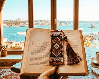Handmade Anatolian Kilim Bookmark, Turkish Ethnic Fabric, El Belinde Motif, Tassel Detail
