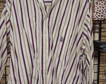 Nautica Striped Button-Up Shirt Size M - Classic Design