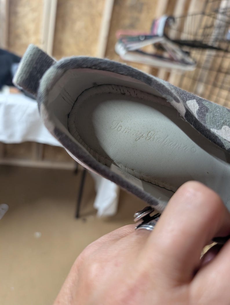 Tommy Bahama Camo Slip-On Sneakers Size 10 - Free Shipping on + image 3