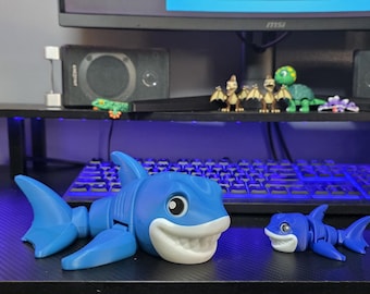 Wiggly Shark – 3D Printed Articulated Flexi Ocean Animal | Desk Fidget, Print in Place | The Wiggle Squad