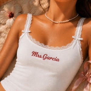 Besticktes Spitzen Tank Top, Braut Geschenk, Benutzerdefinierte Braut Crop Tank