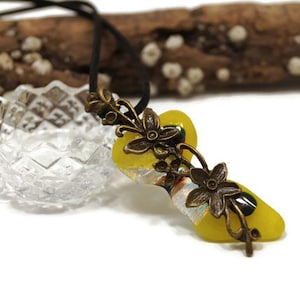 Yellow Fused Glass With Flower Charm Pendant Necklace, Dichroic, Irregular, Long, Funky Fashion, Nature Jewelry, Clear With Gold, Boho Vibe image 8