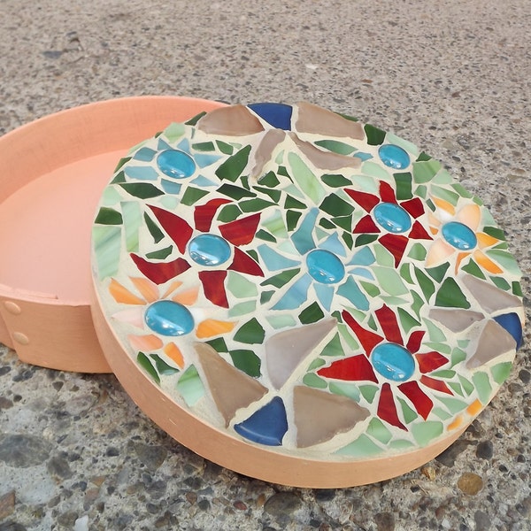 Boîte ronde de souvenir de fleur de mosaïque, boîte en verre souillé, boîte de bijouterie de fleur, boîte de bijoux, boîte d'espoir de mosaïque, boîte de trésor, boîte ronde de Bentwood