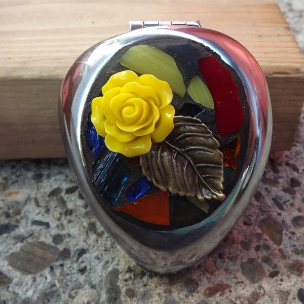 Mosaic Yellow Rose Stained Glass Pill Box/Trinket Box